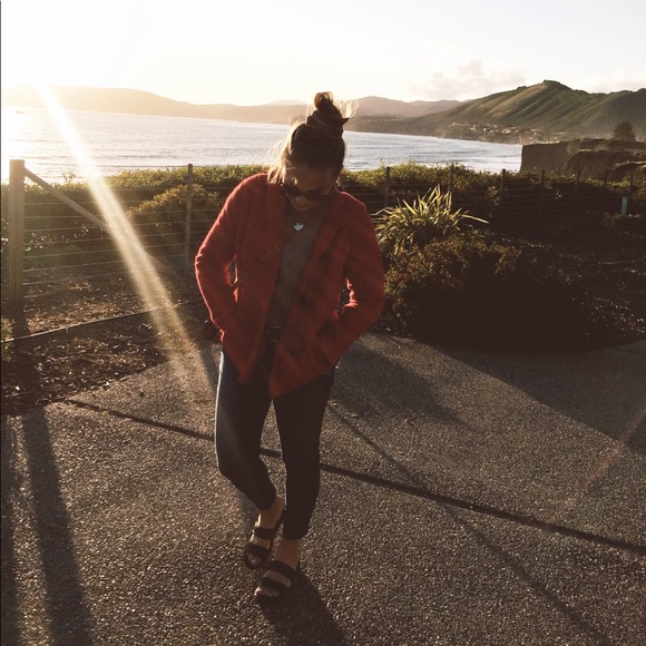 Meet your Posher, Jami - Picture 2 of 2